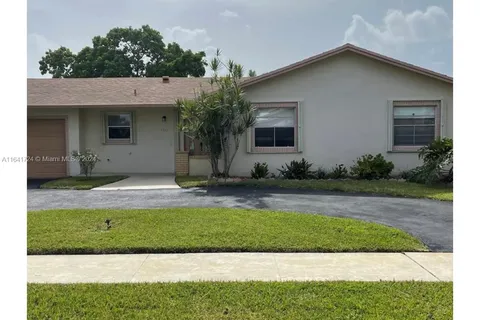 4531 NW 84th Ave, Lauderhill FL 33351