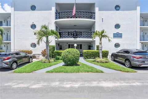 470 Paradise Isle Blvd # 308, Hallandale Beach FL 33009