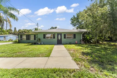 9585 SW Adams St, Okeechobee FL 34974