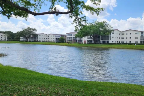 285 Fanshaw G # 285, Boca Raton FL 33434