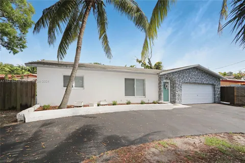 1733 SW 5th Pl, Fort Lauderdale FL 33312