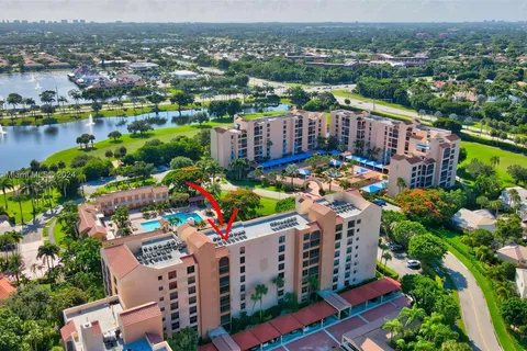 7209 Promenade Dr # 202, Boca Raton FL 33433