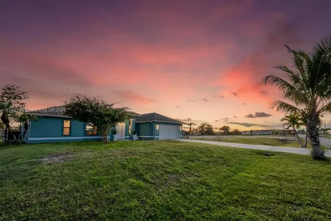 2724 SW 1st Ter, Cape Cor NA, Cape Coral FL 33991