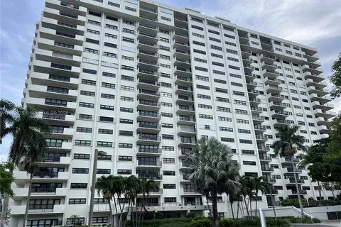 3200 N Port Royale Dr N # 210, Fort Lauderdale FL 33308