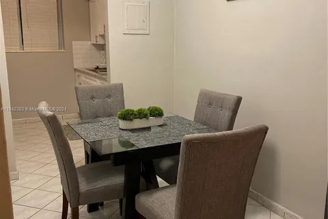 503 79th St # 7, Miami Beach FL 33141