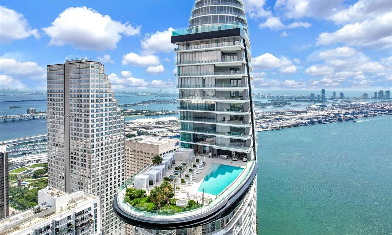 300 Biscayne Blvd Way # 506, Miami FL 33131