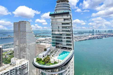 300 Biscayne Blvd Way # 506, Miami FL 33131