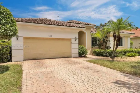 6366 SW 191st Ave, Pembroke Pines FL 33332