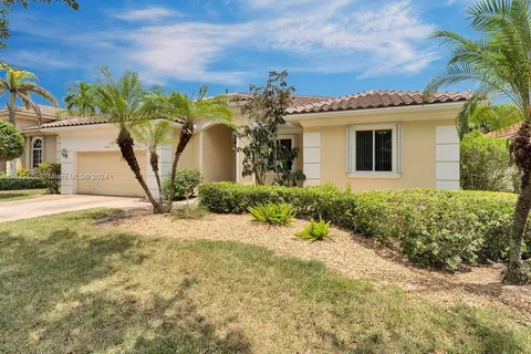 6366 SW 191st Ave, Pembroke Pines FL 33332