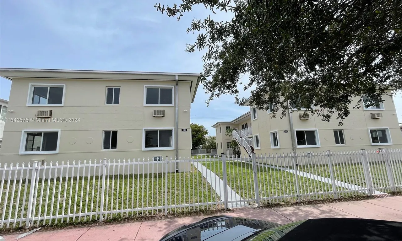 1130 Marseille Dr # 1, Miami Beach FL 33141