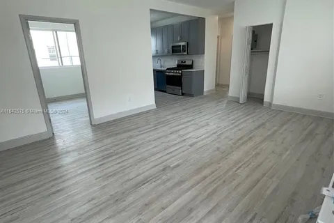 1130 Marseille Dr # 1, Miami Beach FL 33141