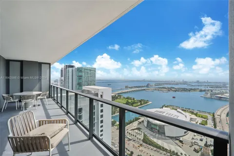 601 NE 1 Ave # 4716, Miami FL 33132