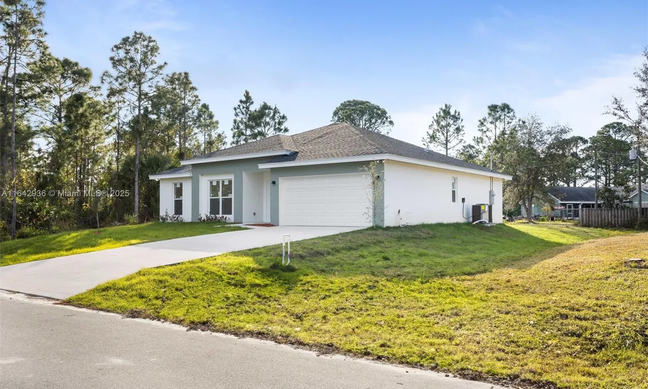 3182 SE Troon Ave SE, Palm Bay FL 32909