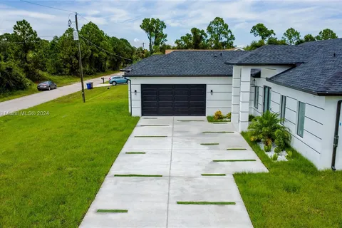 1206 W 14 ST, Lehigh Acres FL 33972