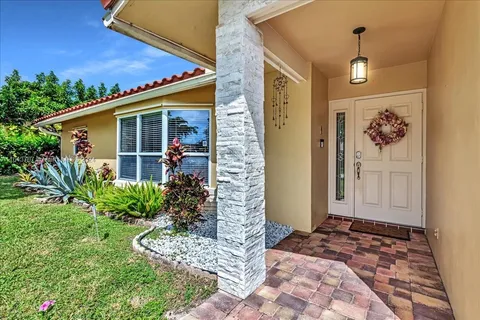 8735 NW 29th Dr, Coral Springs FL 33065