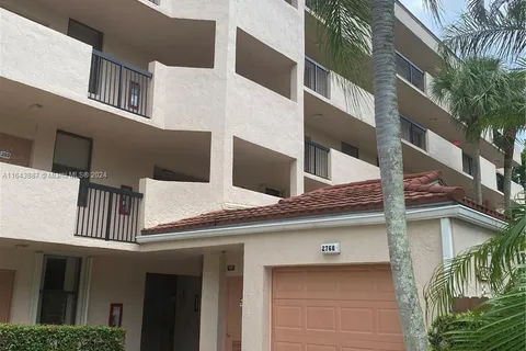 2768 S Carambola Cir S # 206, Coconut Creek FL 33066