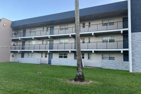 7900 S Colony Cir S # 105, Tamarac FL 33321