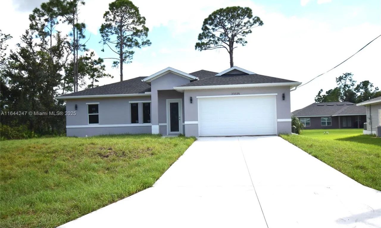 3943 Crowder St, Port Charlotte FL 33980