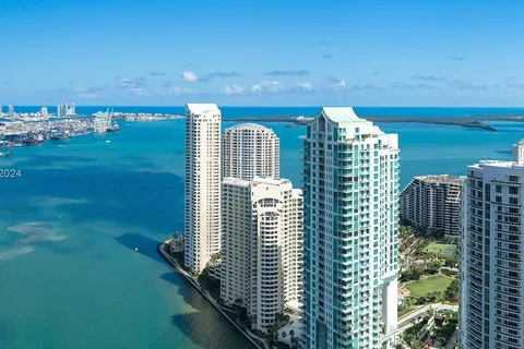 300 Biscayne Blvd Way # 4204, Miami FL 33131