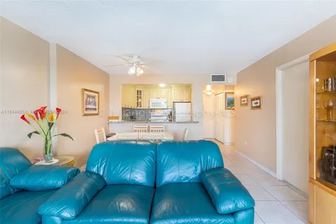 401 Ocean Dr # 1109, Miami Beach FL 33139