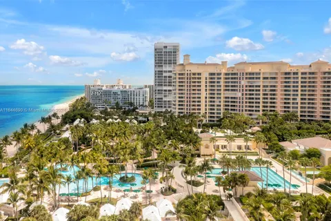 791 Crandon Blvd # 1408, Key Biscayne FL 33149