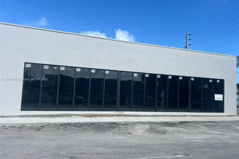 2215 N Federal Hwy, Hollywood FL 33020