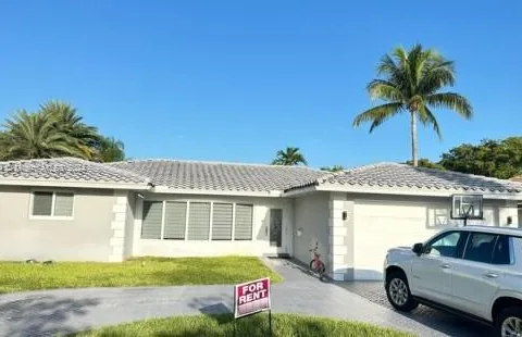 3750 N 54th Ave, Hollywood FL 33021