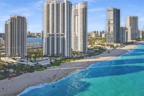 18001 Collins Ave # 2011, Sunny Isles Beach FL 33160