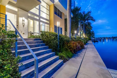 77 N Shore Dr # 77, Miami Beach FL 33141