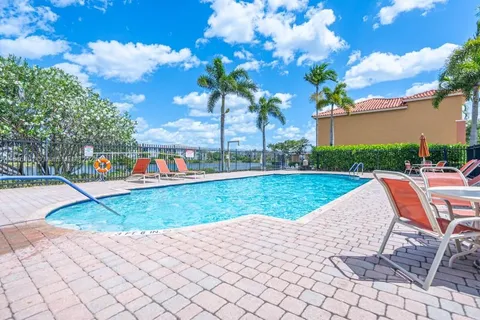 784 SW 106th Ave # 1902, Pembroke Pines FL 33025