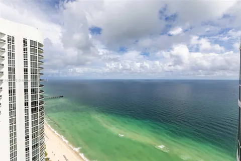 15811 COLLINS AV (SHORT TERM) # 3802, Sunny Isles Beach FL 33160