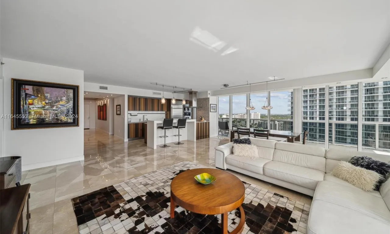 1800 S OCEAN DR # 2401, Hallandale Beach FL 33009