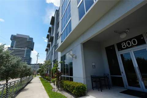 800 SE 4th Ave # 510, Hallandale Beach FL 33009