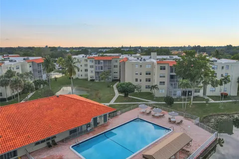 1800 SW 81st Ave # 1408, North Lauderdale FL 33068