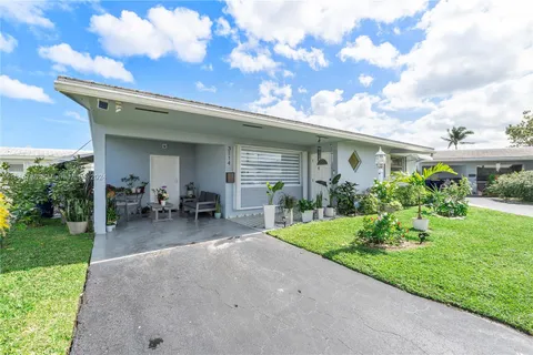 3114 Byron Cir # 128, Hollywood FL 33021