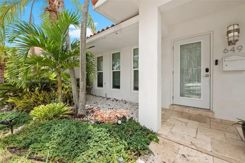 649 Layne Blvd # 0, Hallandale Beach FL 33009