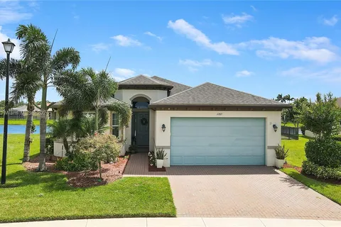 11265 SW Lake Park Dr, Port St. Lucie FL 34987