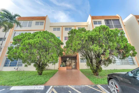 2551 NW 41st Ave # 303, Lauderhill FL 33313