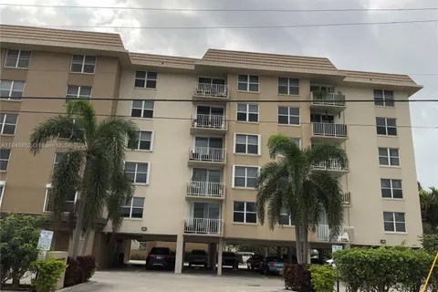 1050 SE 15th St # 405, Fort Lauderdale FL 33316