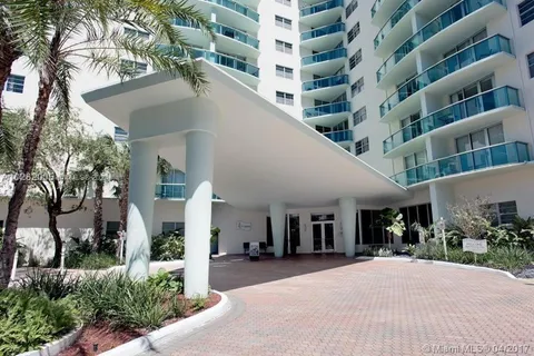 3801 S Ocean # 2W, Hollywood FL 33019