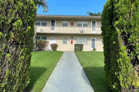 301 Norwich M # 301, West Palm Beach FL 33417