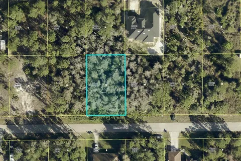 721 ALAMO ST E, Other City - In The State Of Florida FL 33974