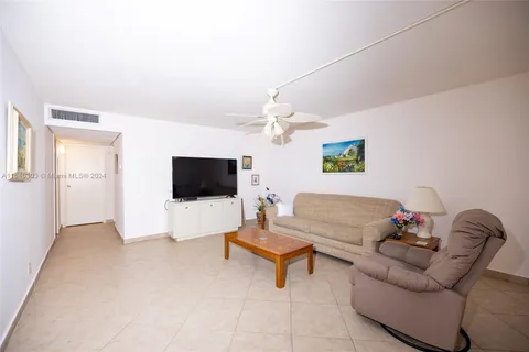 549 Monaco L # 549, Delray Beach FL 33446