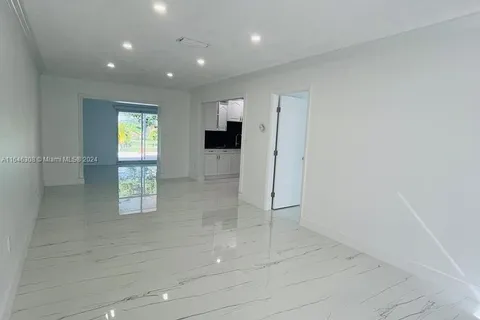 1400 N 74th Ter, Hollywood FL 33024