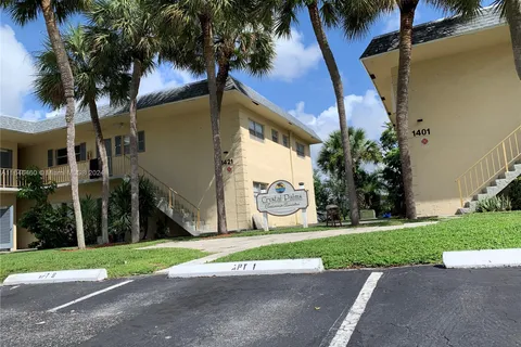 1421 NW 45 Street # 2, Deerfield Beach FL 33064