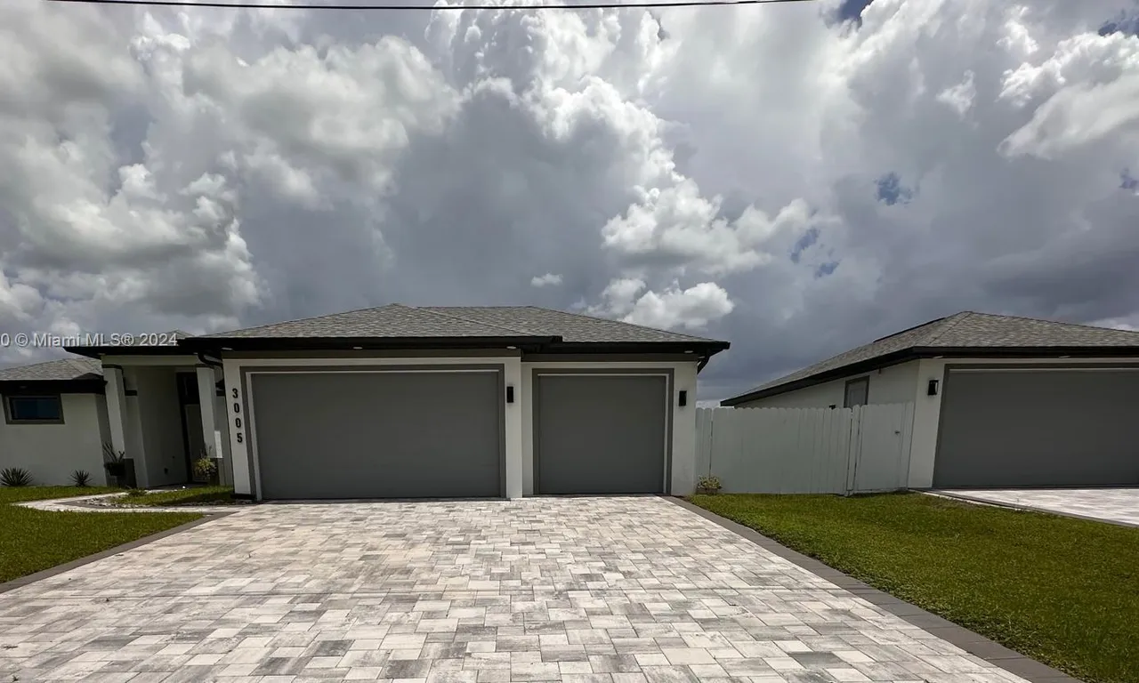 3005 SW 16th PL, Cape Coral FL 33914