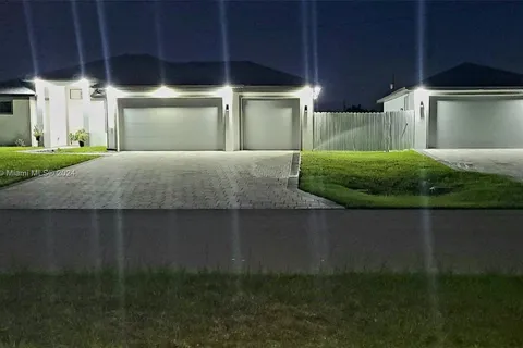 3005 SW 16th PL, Cape Coral FL 33914