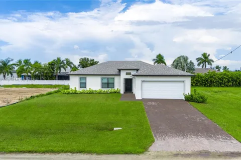 2849 NW 3 ST, Cape Coral FL 33993