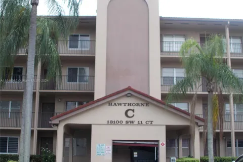 13100 SW 11th Ct # 206C, Pembroke Pines FL 33027