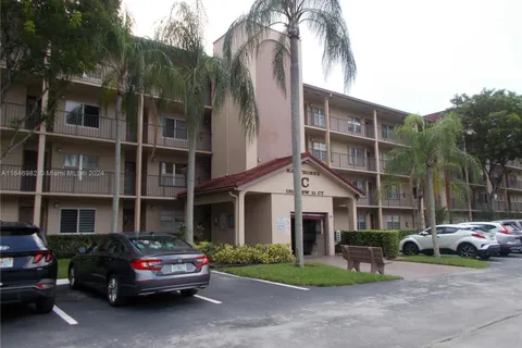 13100 SW 11th Ct # 206C, Pembroke Pines FL 33027